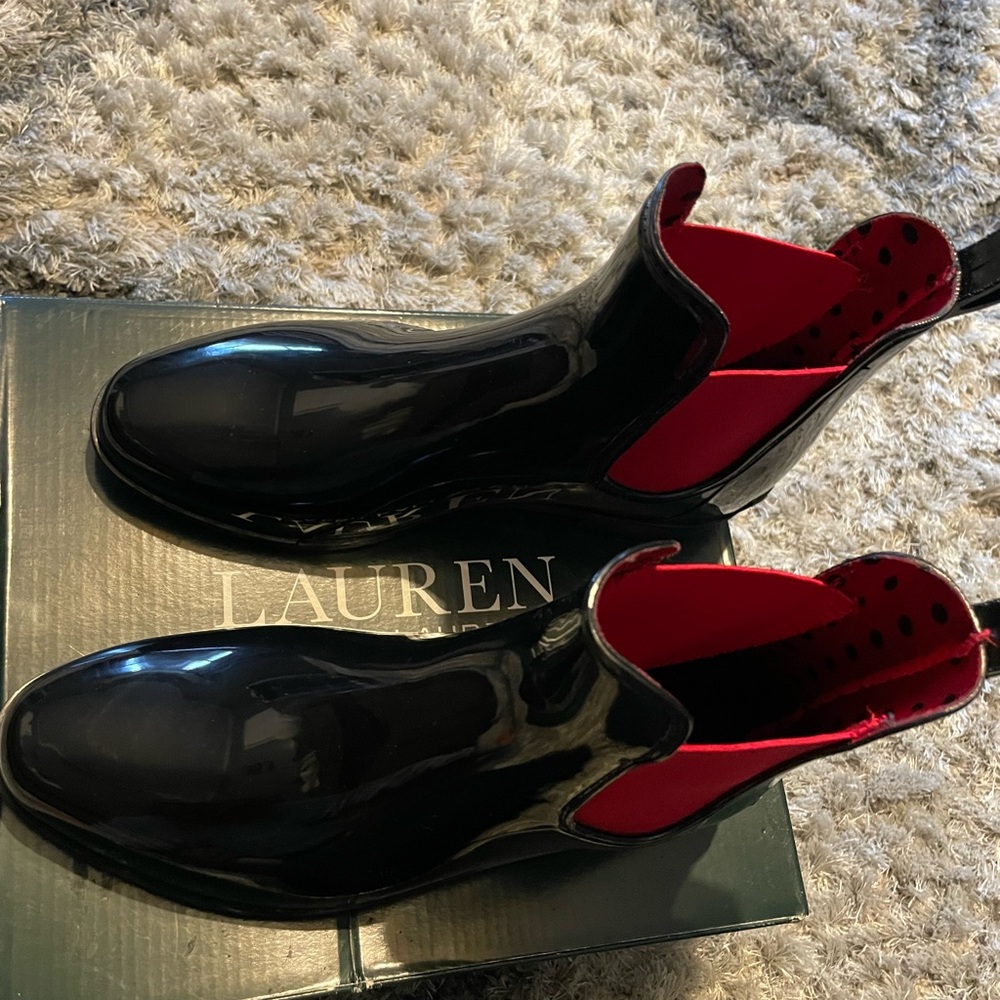 LAUREN Ralph Lauren Women's Rain Boots / Black with Red/ Size 8 **Never Used**